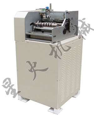 XH-TB-D 半自动单标热熔胶贴标机